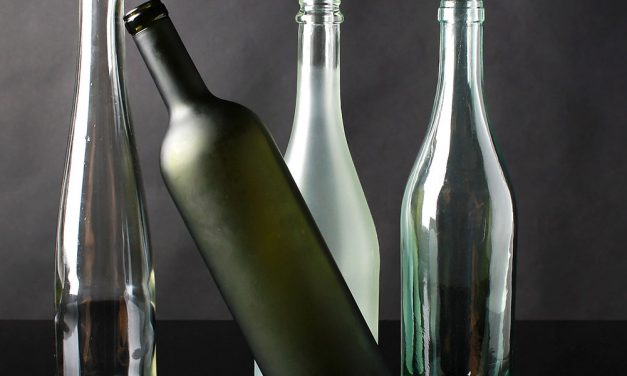 Vins et spiritueux : la bouteille consignée, solution de demain ?