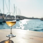 Le Pineau des Charentes s’invite au Grand Pavois : rencontre entre nautisme et patrimoine gustatif